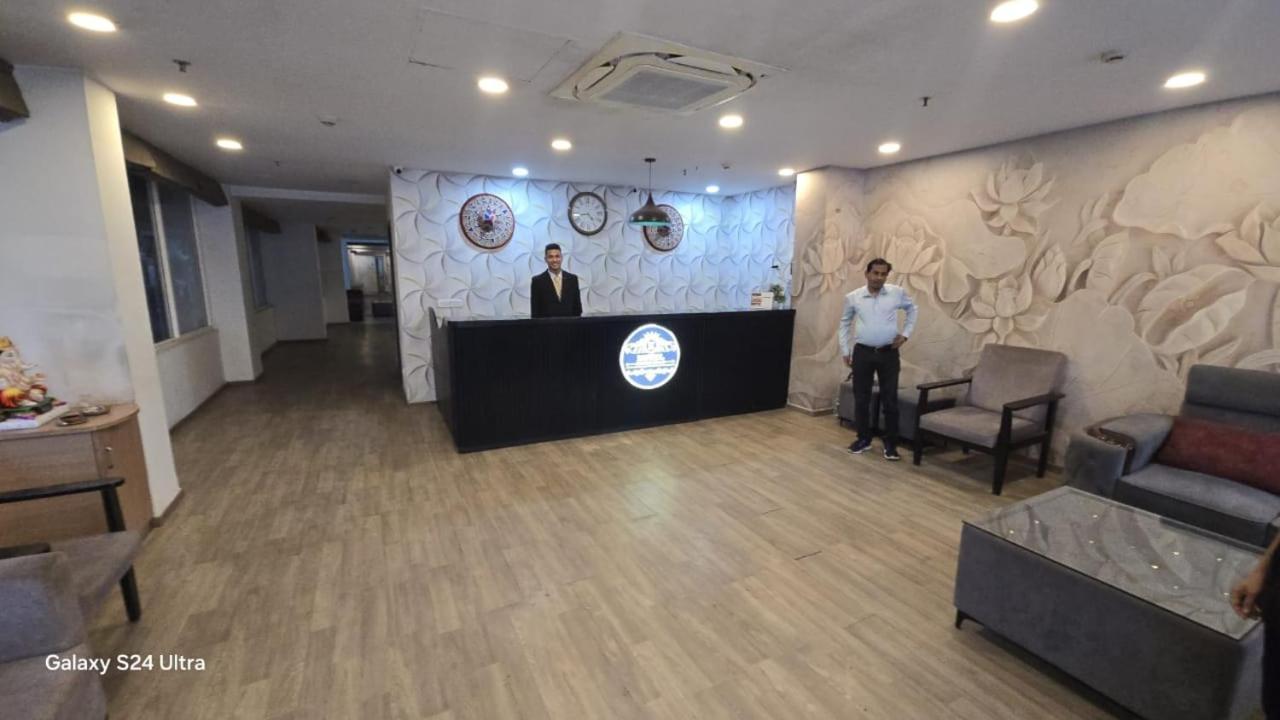 Hotel Eureka Grand Guwahati Dış mekan fotoğraf